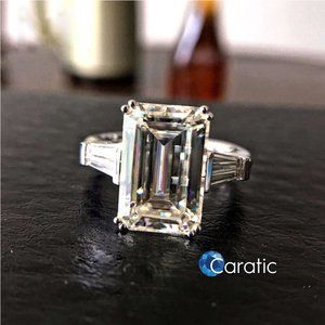 Double Prongs Emerald Cut Three Stone Wedding Ring